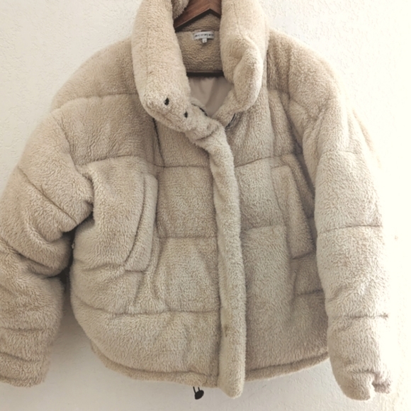 Urban Outfitters Jackets & Blazers - Urban Outfitters Light Before Dark Cream Teddy Zip Up Puffer Jacket
